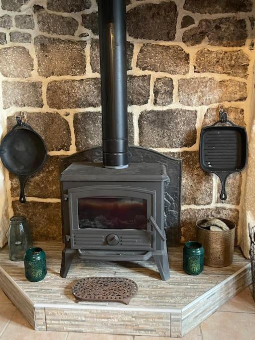Le Petit Fleur - The Little Flower, Cosy Cottage Saint-Michel-de-Montjoie Kültér fotó