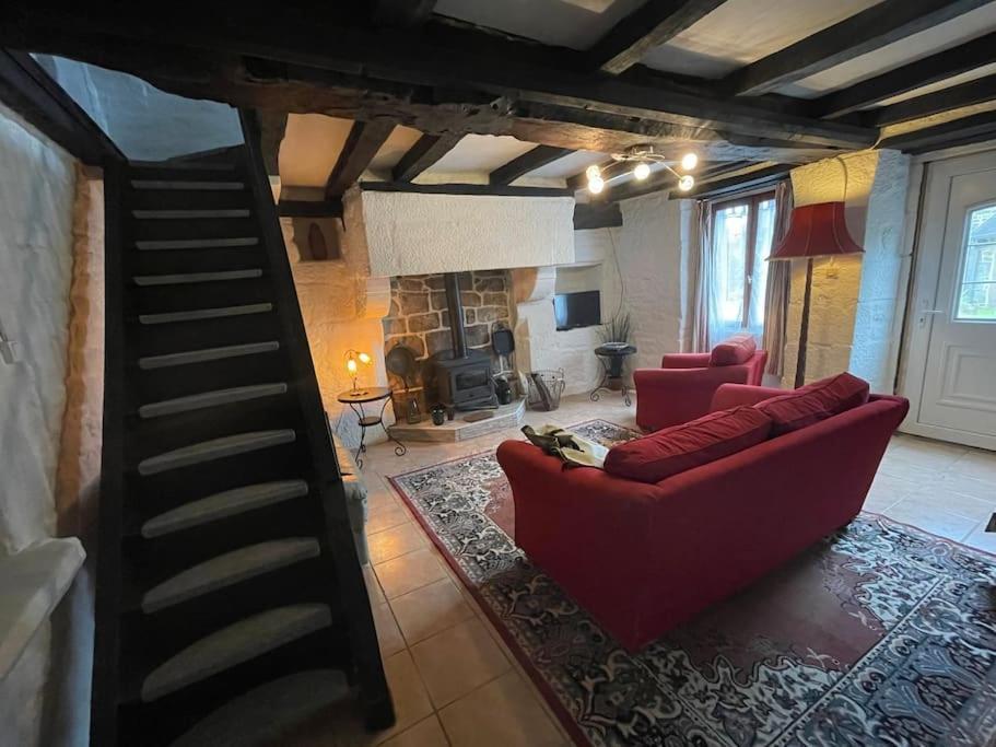 Le Petit Fleur - The Little Flower, Cosy Cottage Saint-Michel-de-Montjoie Kültér fotó